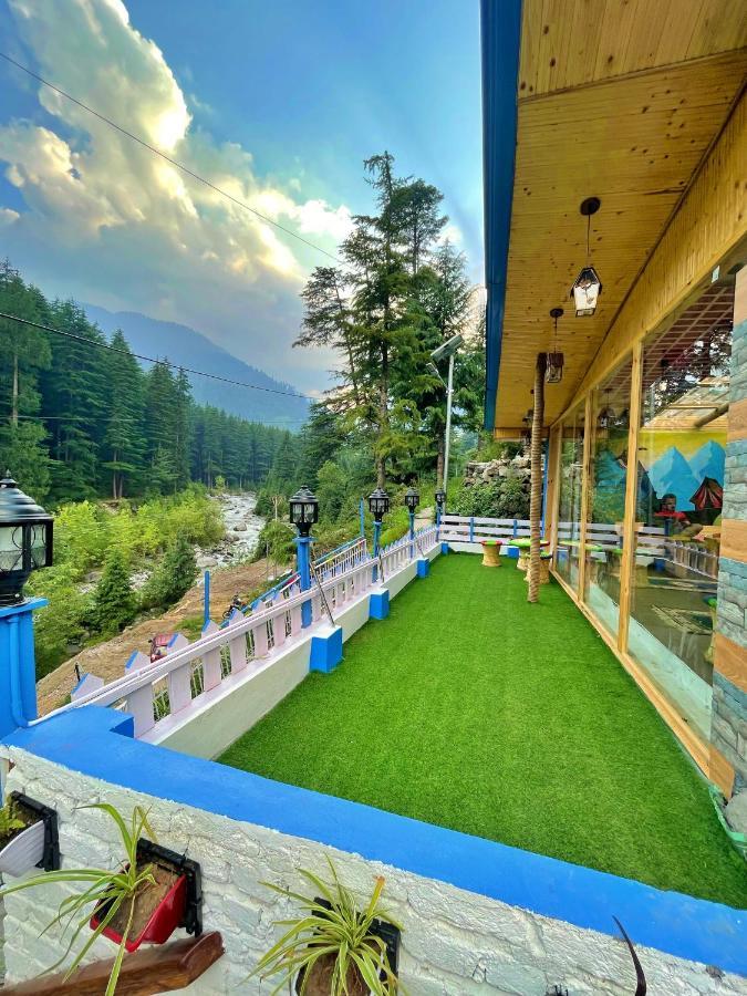 Ats -Manali Hostel Εξωτερικό φωτογραφία