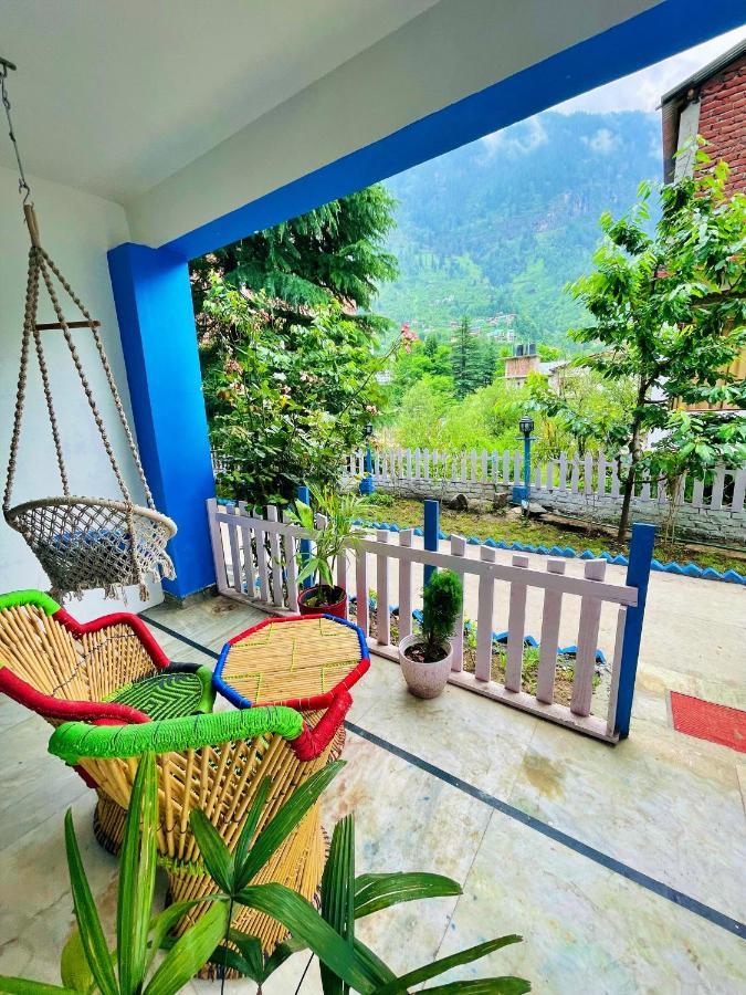 Ats -Manali Hostel Εξωτερικό φωτογραφία