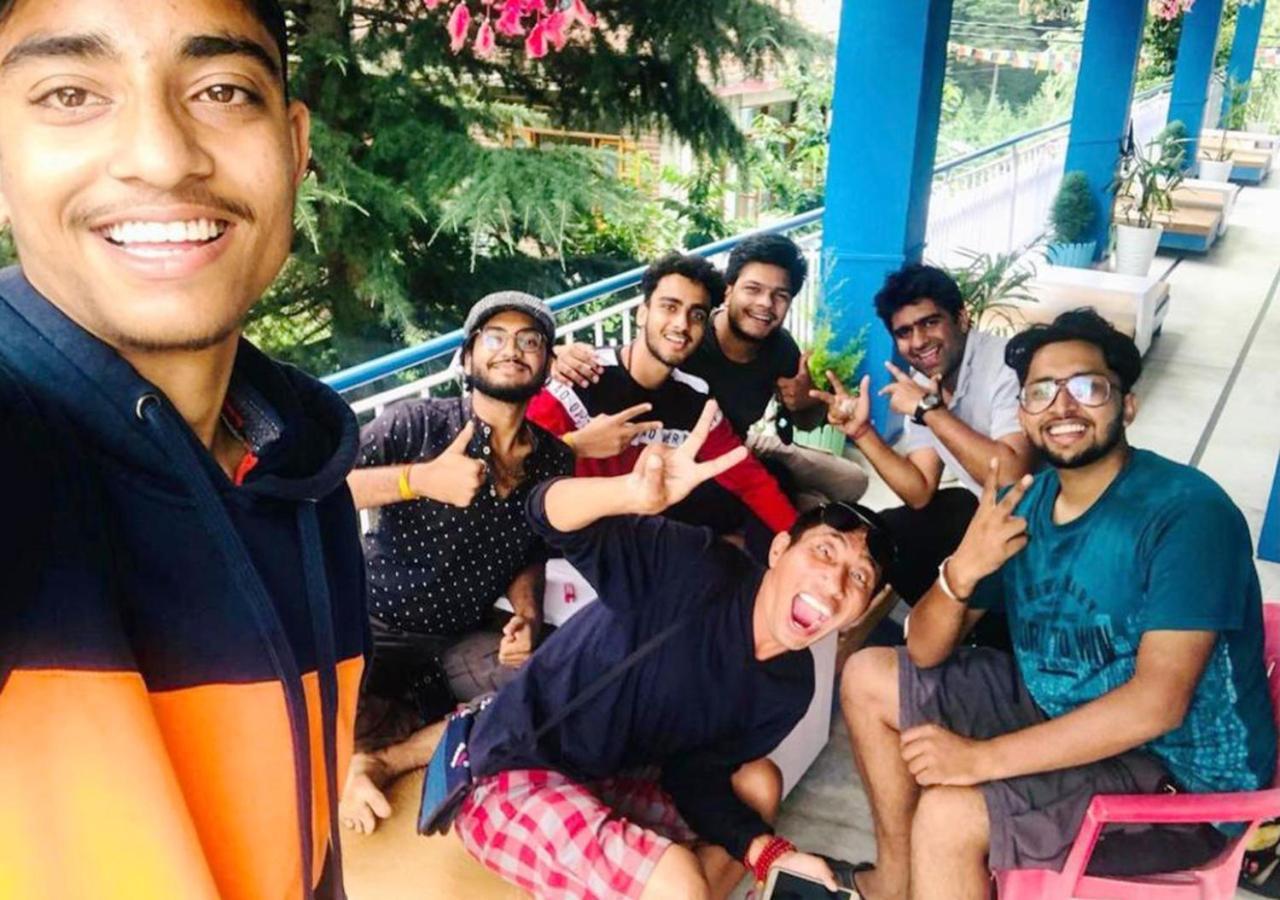 Ats -Manali Hostel Εξωτερικό φωτογραφία